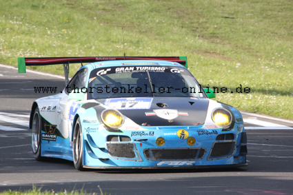 3915_Farnbacher Racing 997 GT3 R #17