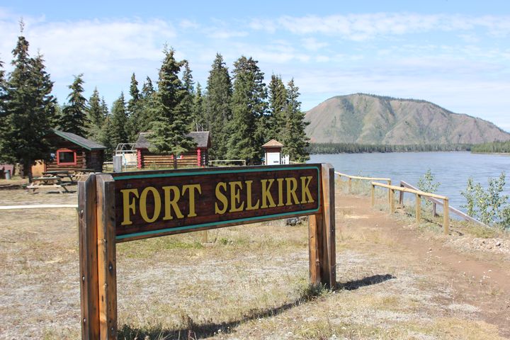 6892_Fort Selkirk