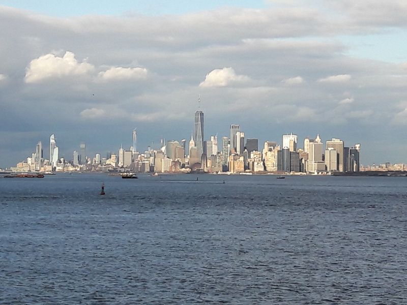 152354_Manhattan Skyline